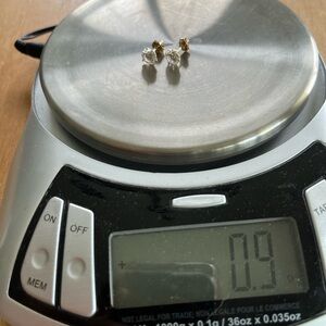 14k Gold and Real Lab Diamond Stud Earrings 2.06 carat Certificate IGI EVS1